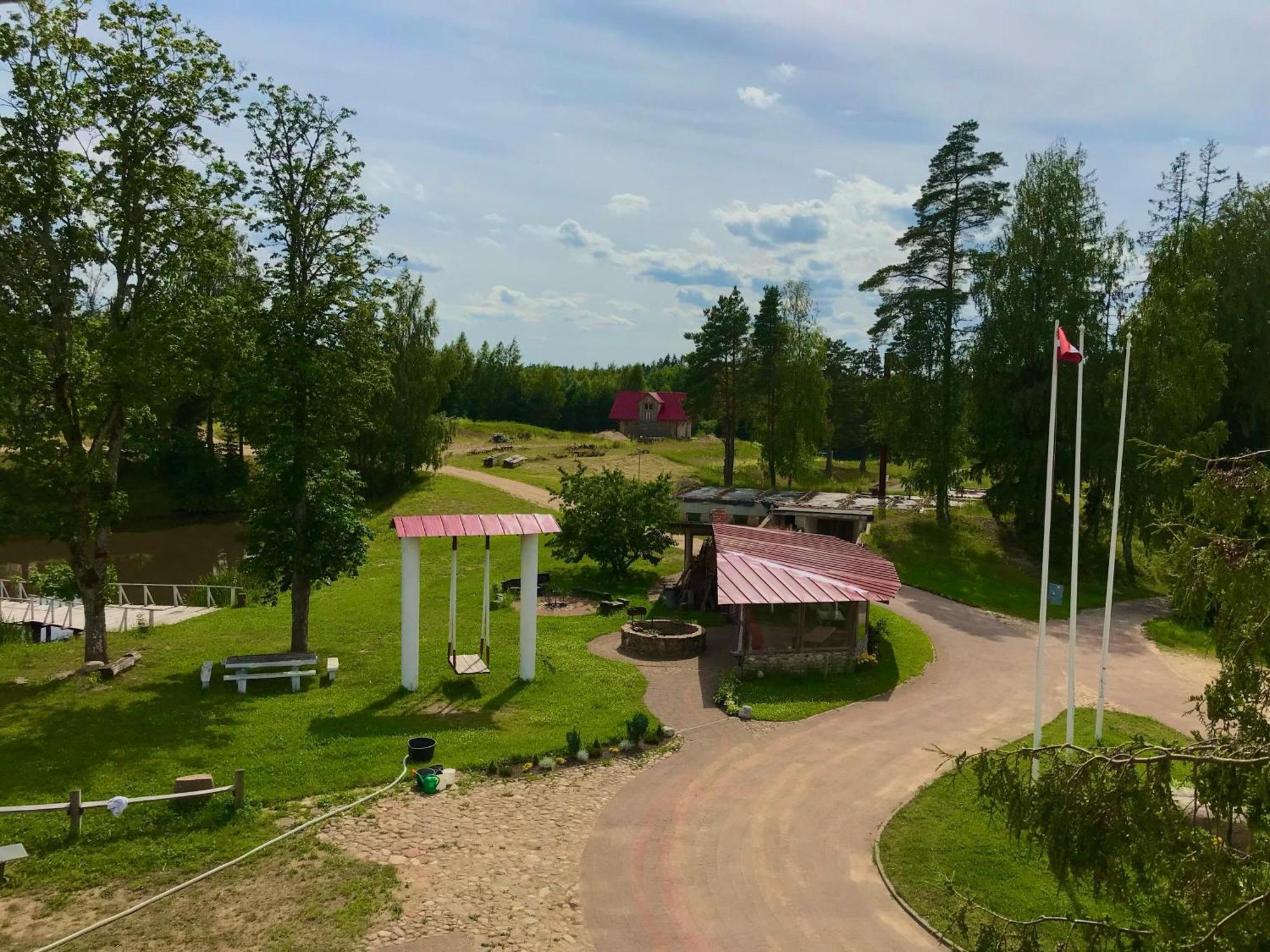 Pilskalni Hotel Ivande Buitenkant foto