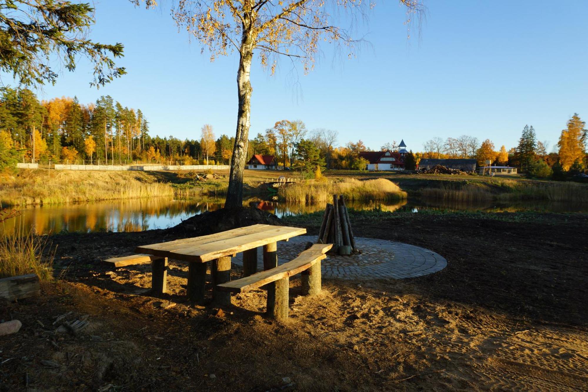 Pilskalni Hotel Ivande Buitenkant foto