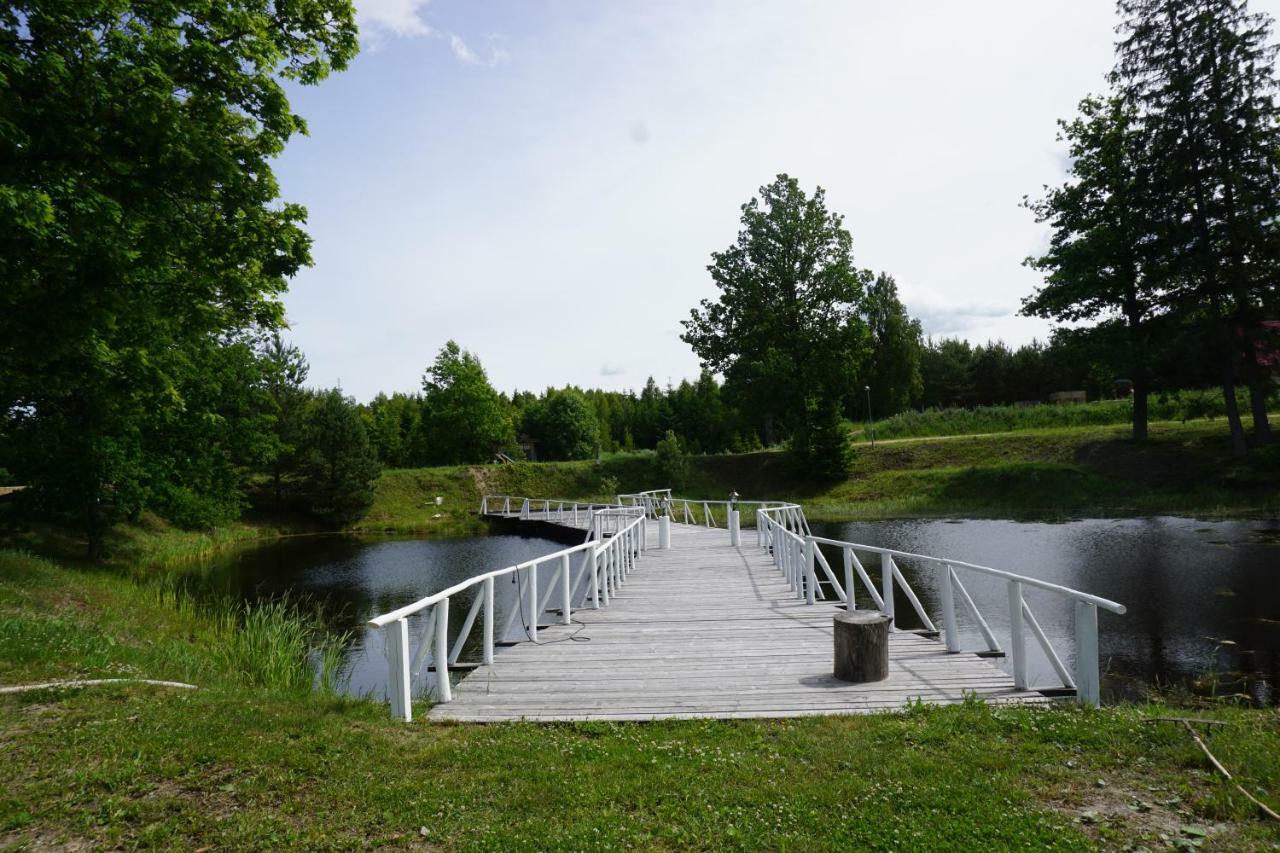 Pilskalni Hotel Ivande Buitenkant foto